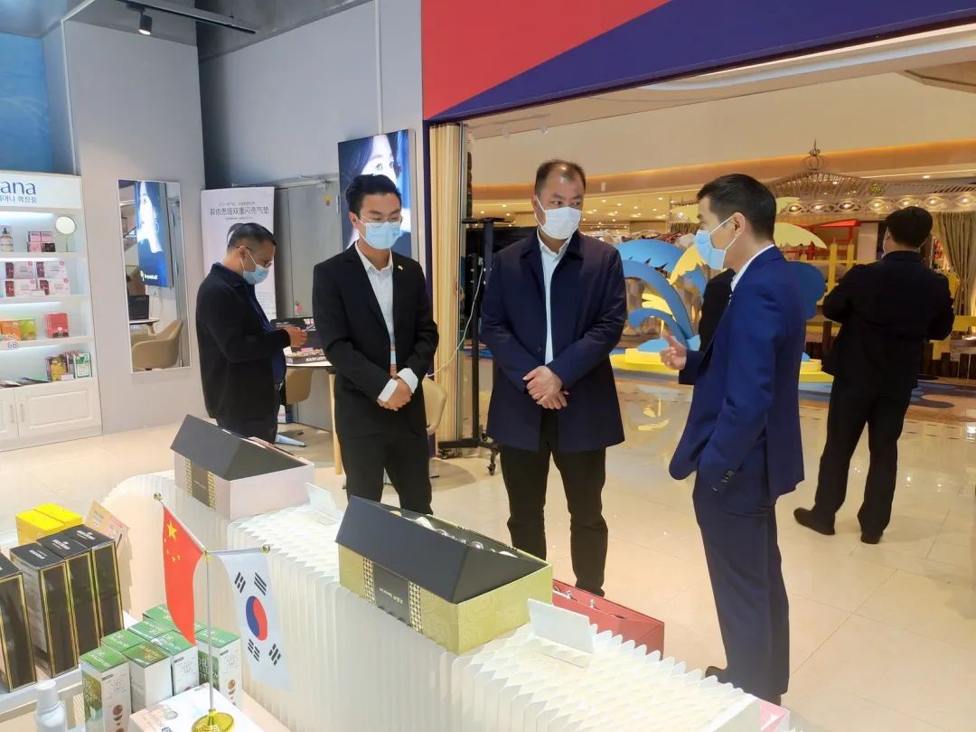 取真經(jīng) 謀合作 促發(fā)展 區(qū)長全運寶帶隊赴滬渝兩地招商考察 精準助力中小企業(yè)服務(wù)升級